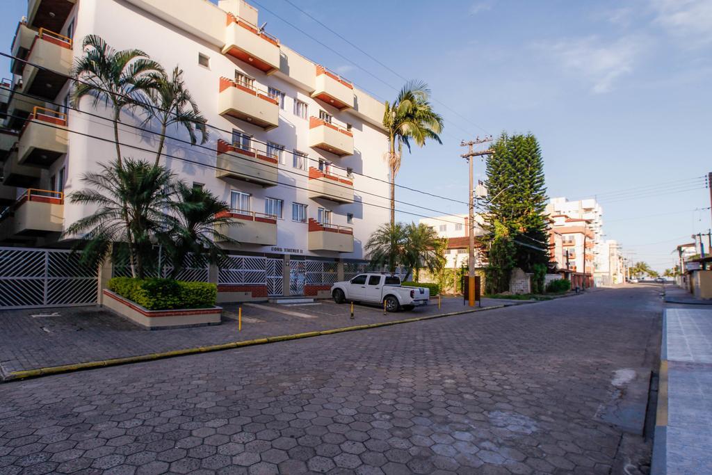 Edificio Ximenes II Apartment Ubatuba Exterior foto